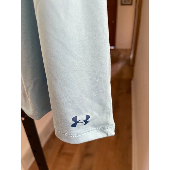 NWT Under Armour Women's Loose Fit Motion Shirt Light Blue - Picture 4 of 8